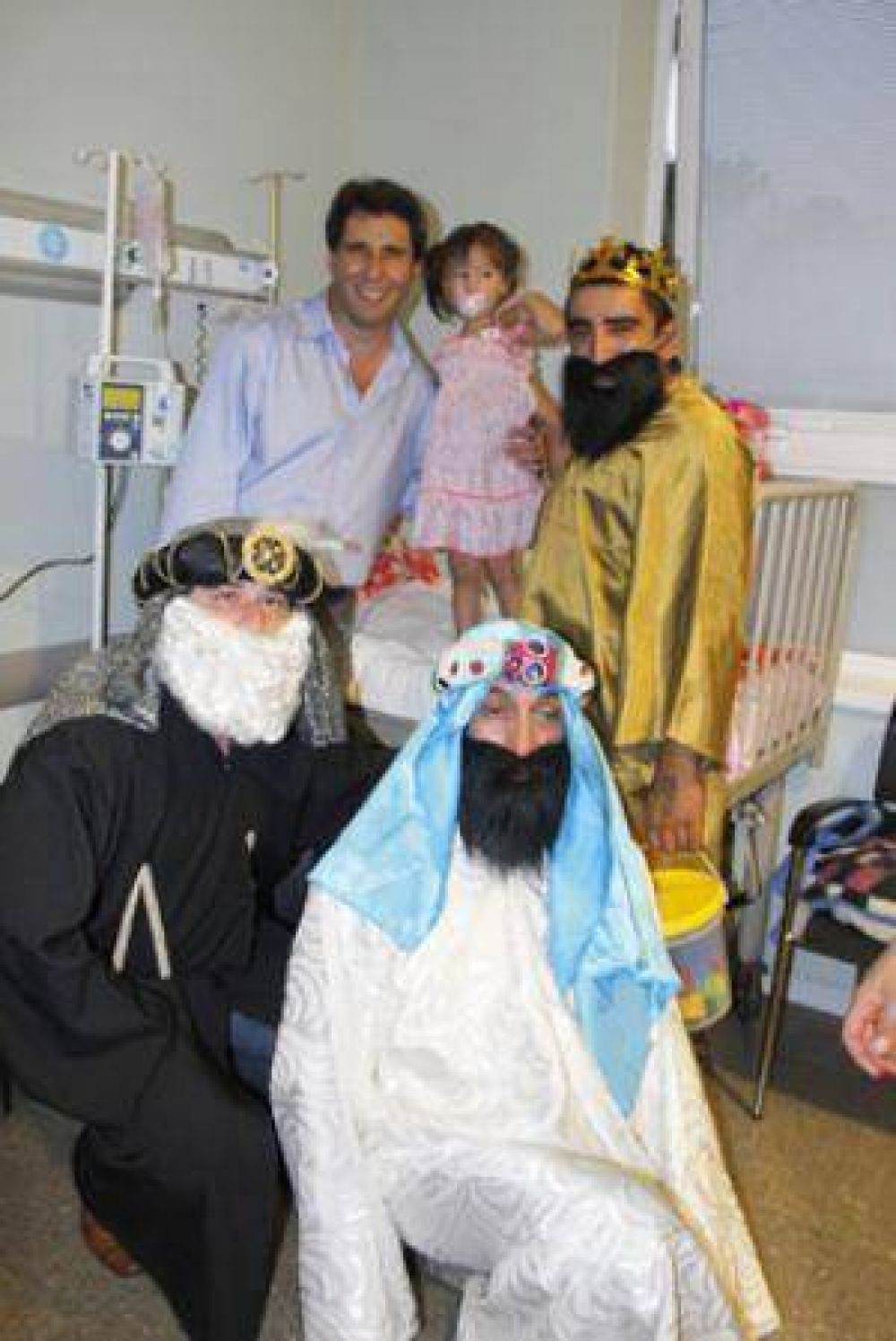 Los Reyes Magos pasaron por el Hospital de Ni�os
