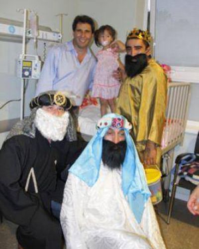 Los Reyes Magos pasaron por el Hospital de Ni�os