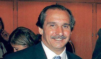 Los negocios de Nicol�s Caputo