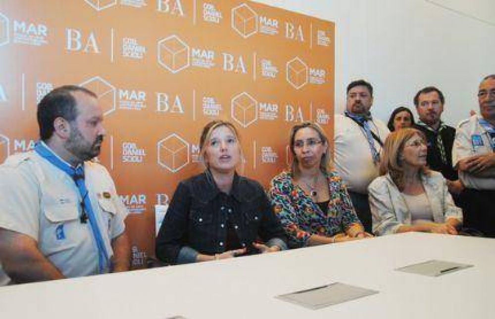 Firman convenio e inician campaa contra violencia de gnero en Mar del Plata 