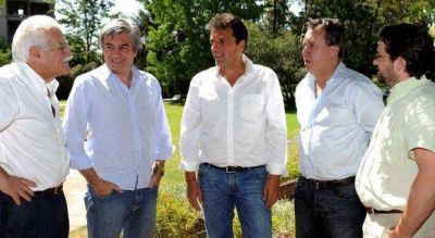 Para Sergio Massa, �hay que bajar los impuestos y fomentar la inversi�n�