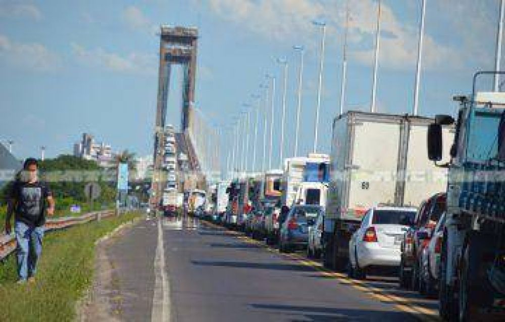 Siete heridos en accidente en puente interprovincial