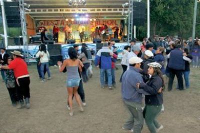 Provincia aport� 10 millones de pesos para las Fiestas Populares