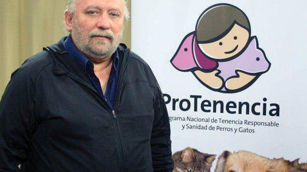 Romero apoy� el veto del gobernador a la ley del control de mascotas