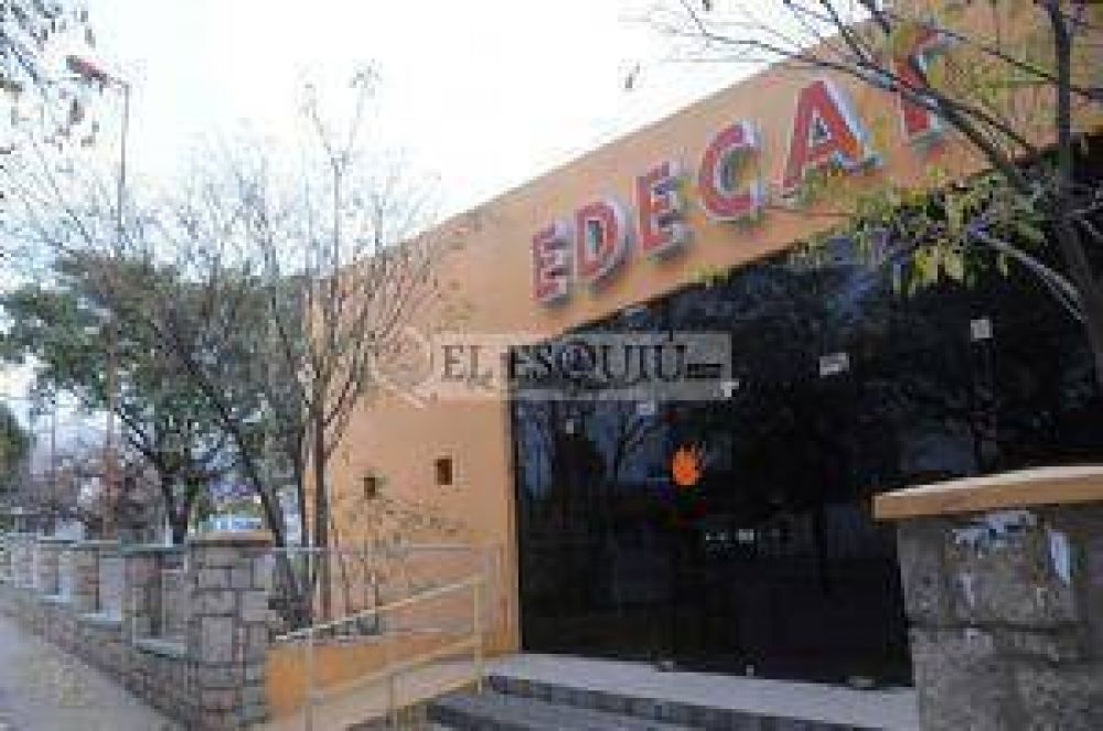 Por la rescisi�n de Brizuela, Taselli demanda por 150 millones a la Provincia