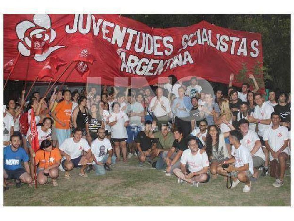 Hermes Binner: �Construimos una alternativa progresista sin populismo�