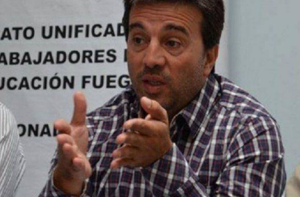 El gremio docente volvi� a reclamar en Casa de Gobierno