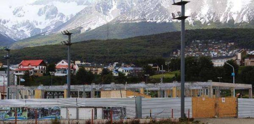 Avanza la obra del edificio de la Pista de Patinaje