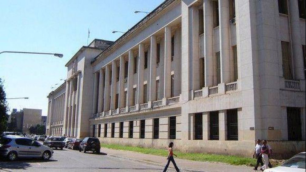 Radicales piden la intervenci�n de la Corte Suprema para aclarar las amenazas