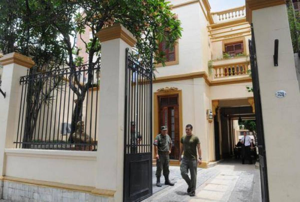 Fuerzas federales investigar�n a la Polic�a tucumana por las amenazas