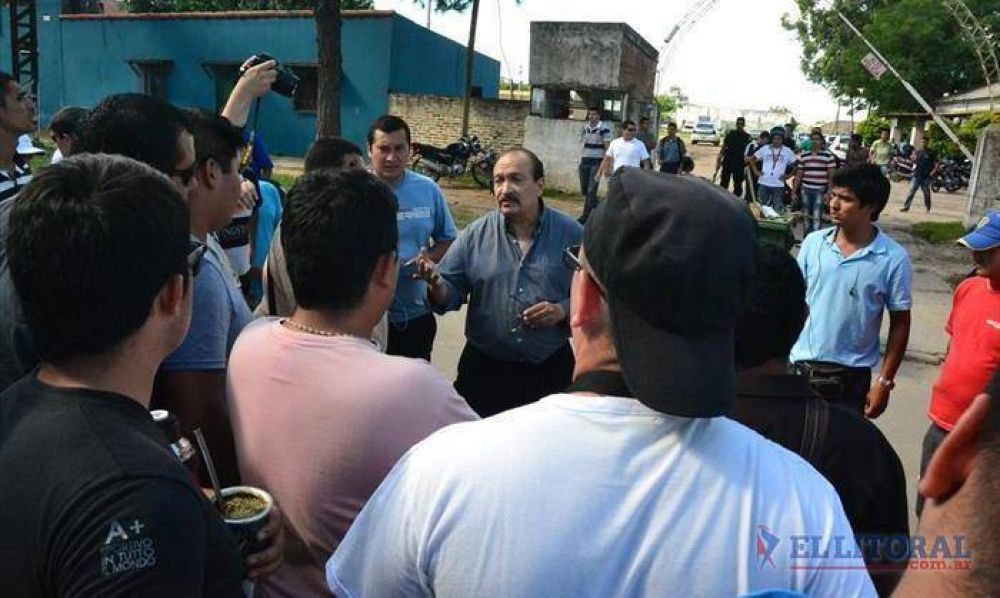 En enero, los polic�as cobrar�n la mitad del aumento que llevar� el sueldo inicial a $8 mil