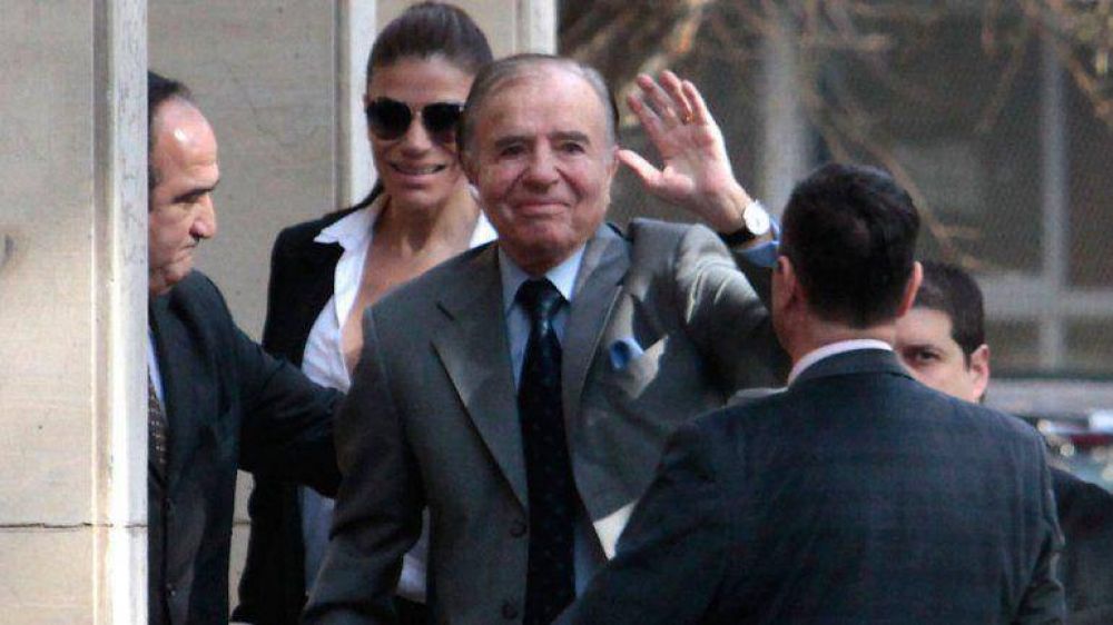 La Justicia autoriz� a Menem a salir del pa�s