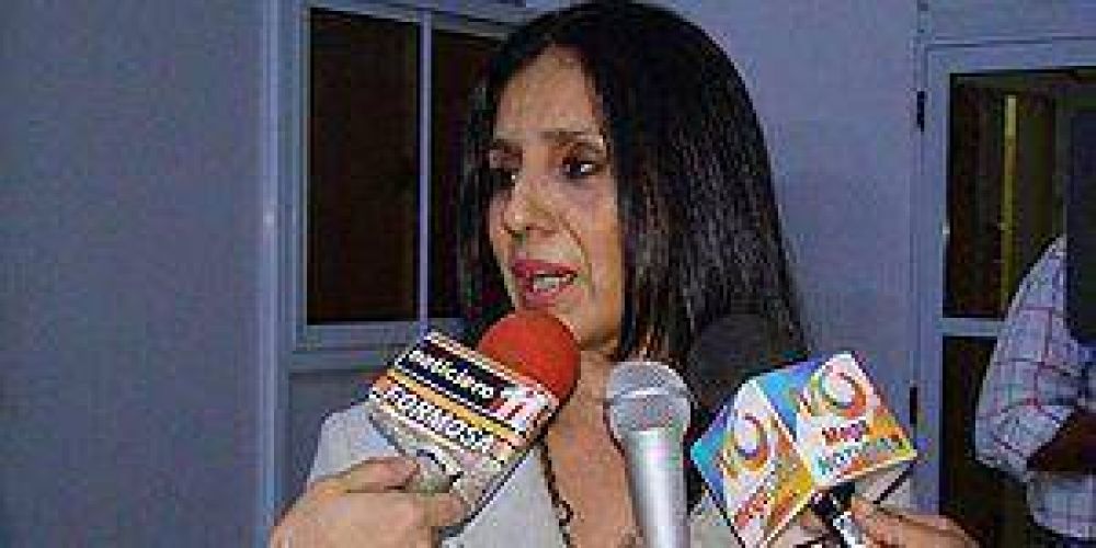 De la Rosa cruz� al Senador Naidenoff