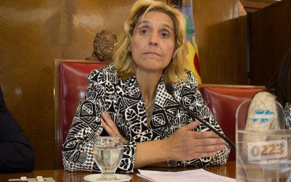 Boleto: la UCR le pasa la pelota a Pulti