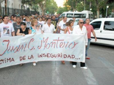 La marcha reclam� avance y detenidos en la causa por el asesinato de Montero