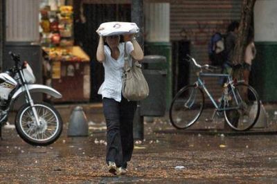 Rige una alerta meteorol�gica para Buenos Aires y el calor no cede