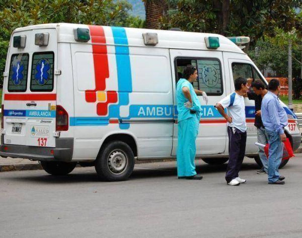 Motociclista lesionado en accidente de transito