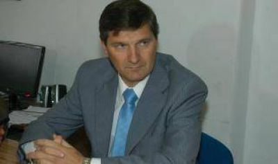 Intendente Fern�ndez implement� cambio de horario para trabajadores municipales en Lincoln