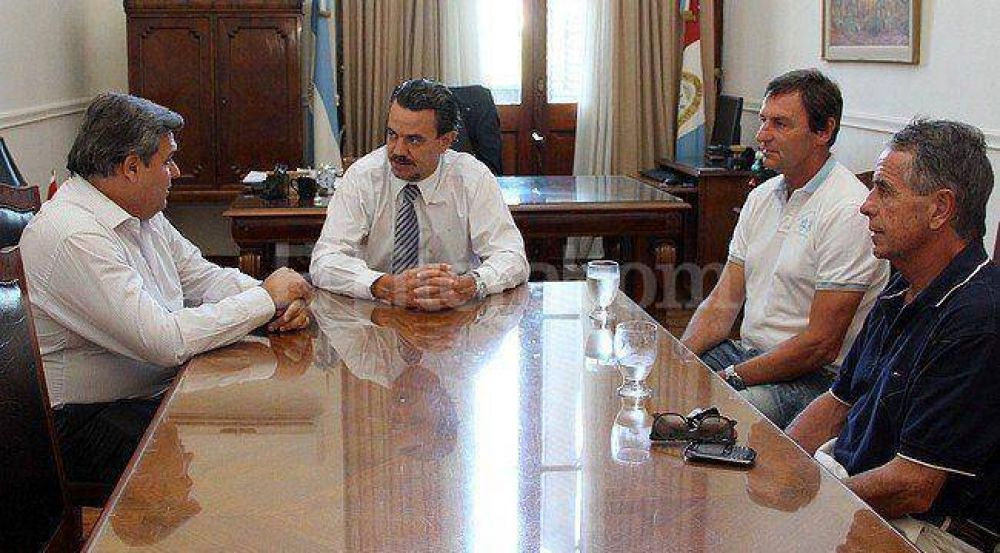 "Lalo" Vega y Godano fueron recibidos por autoridades provinciales