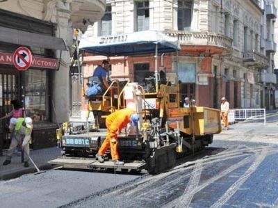 Con 200 millones menos de lo proyectado, diferir�n la obra p�blica
