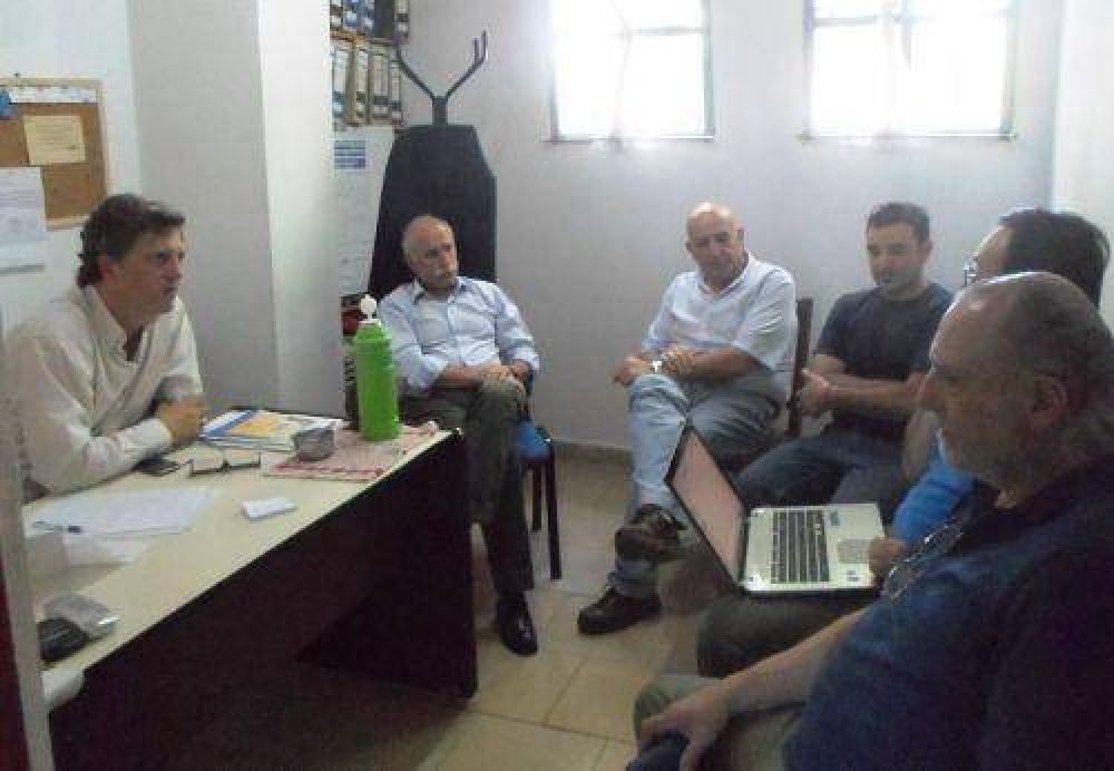 Vecinos de Bosque Grande plantearon problem�tica a defensor del Pueblo