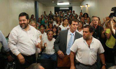 Guzm�n dejar� la representaci�n del Ejecutivo en las paritarias