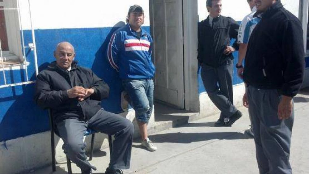 Trabajadores de Autobuses est�n de paro