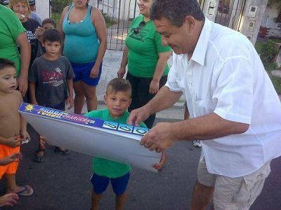 KOLINA LANUS FESTEJO JUNTO A LOS CHICOS LA LLEGADA DE LOS REYES