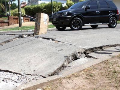 Piden reparar la calle Labard�n