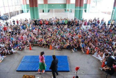 M�s de 19 mil chicos asisten a las Colonias Deportivas de Verano