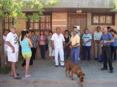 Cerraron un centro de salud por falta de pago de la luz �