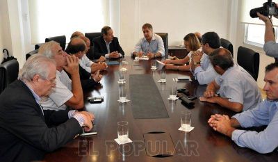 Ruralistas se reunieron con el gobierno bonaerense por incendios y sequ�as
