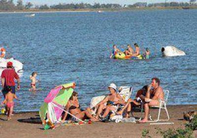 Casi 20 mil personas ingresaron este fin de semana al �Balneario Juninense�