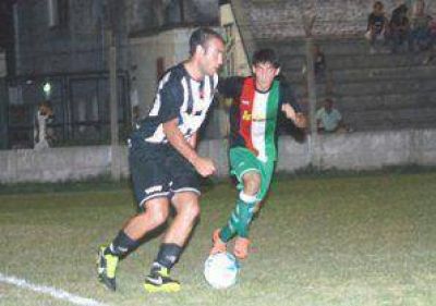 Villa Belgrano se asegur� el primer puesto empatando el partido