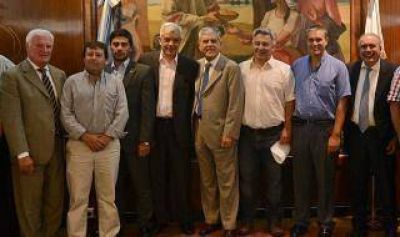 Dom�nguez y De Vido anunciaron autov�a que unir� Chacabuco y Jun�n