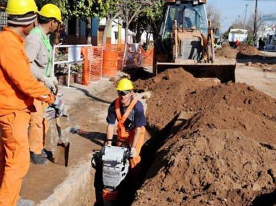 Denuncian que el municipio adeuda obras por m�s de $500 millones en los barrios
