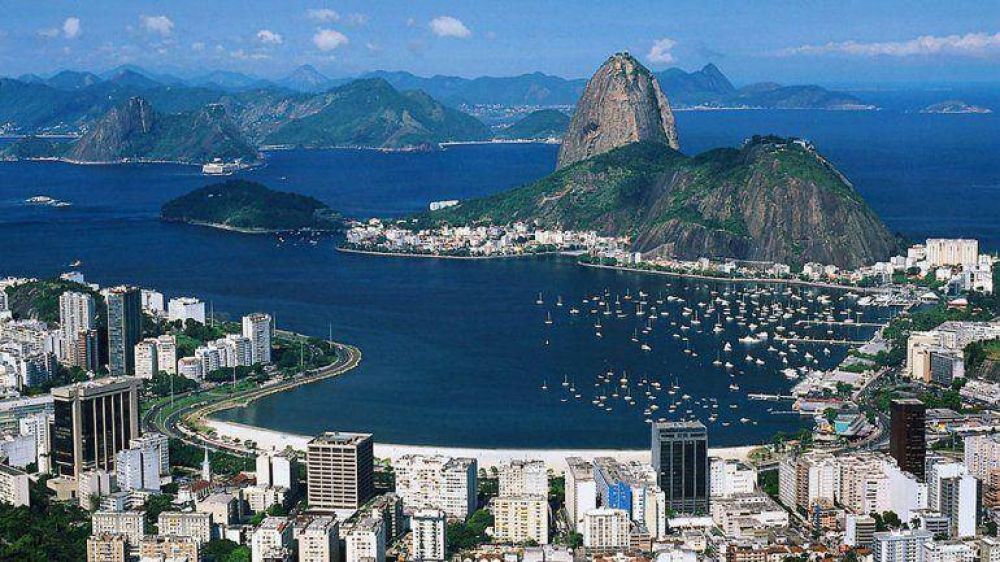 Rousseff teme por la suba de precios en el Mundial y no descarta intervenir