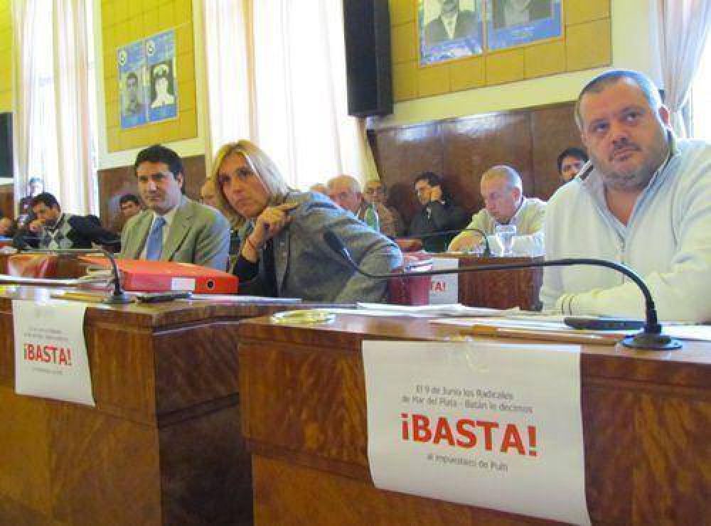 Fuertes internas en el bloque radical por el aumento del boleto