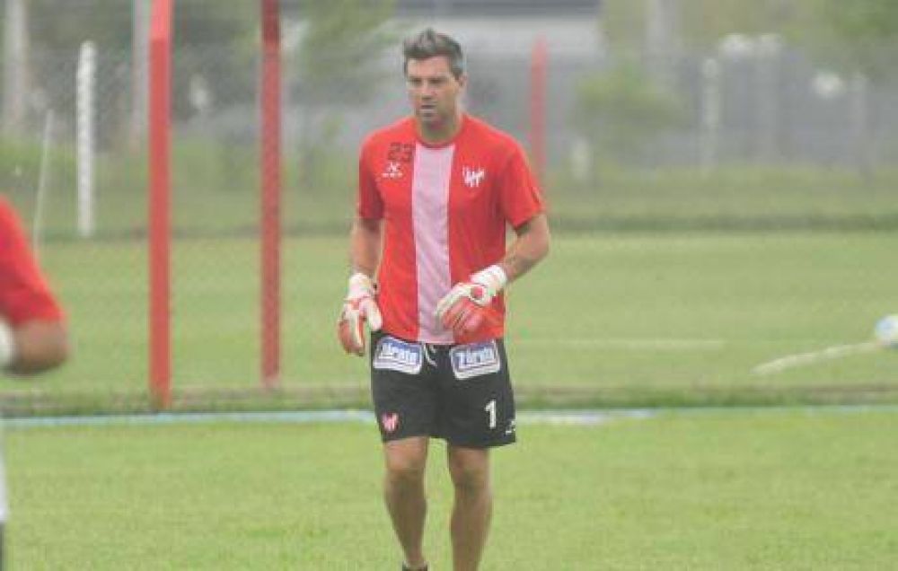 Julio Chiarini: se queda