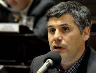 Martello y Negrelli llegan a la Defensor�a