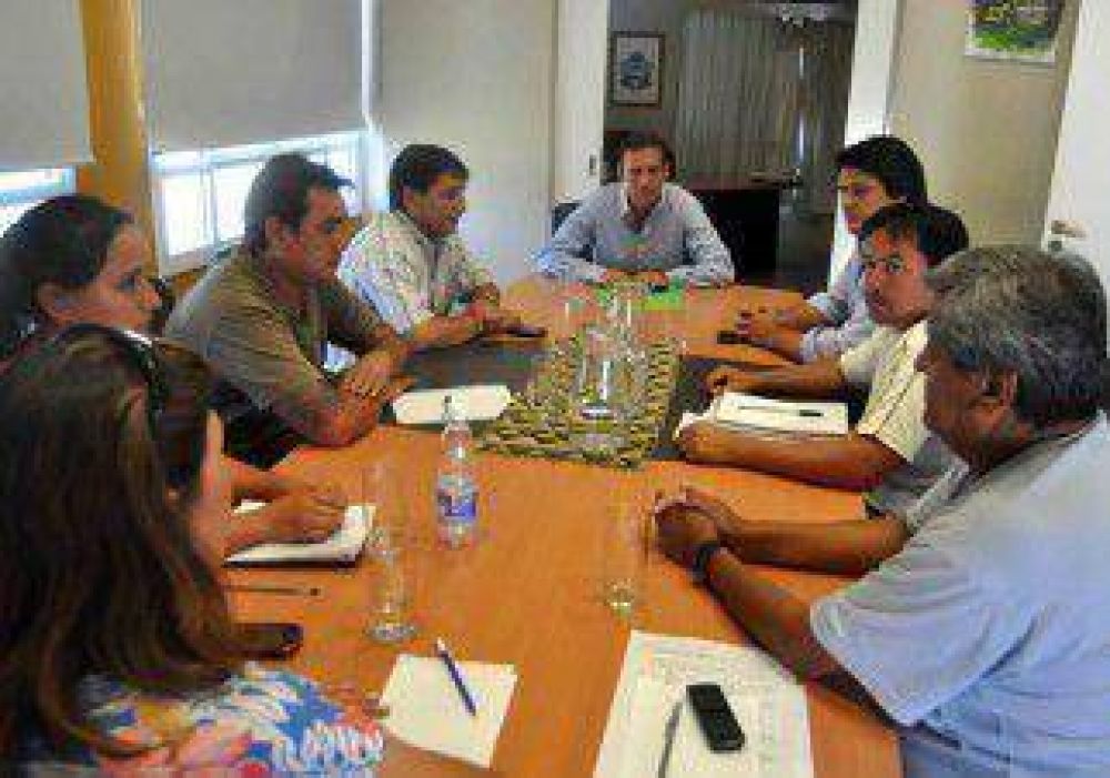 La Provincia ratific� la oferta pero sin sumarios ni descuentos por el paro 