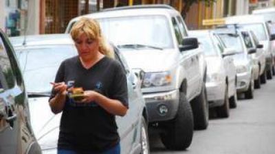 Aumentan las cuadras para cobrar estacionamiento