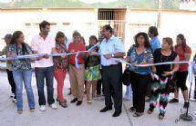 Juan Manuel Urtubey inaugur� nuevas cuadras de pavimento en el sureste capitalino