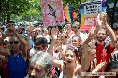 La Justicia orden� a Monsanto frenar la construcci�n de una planta