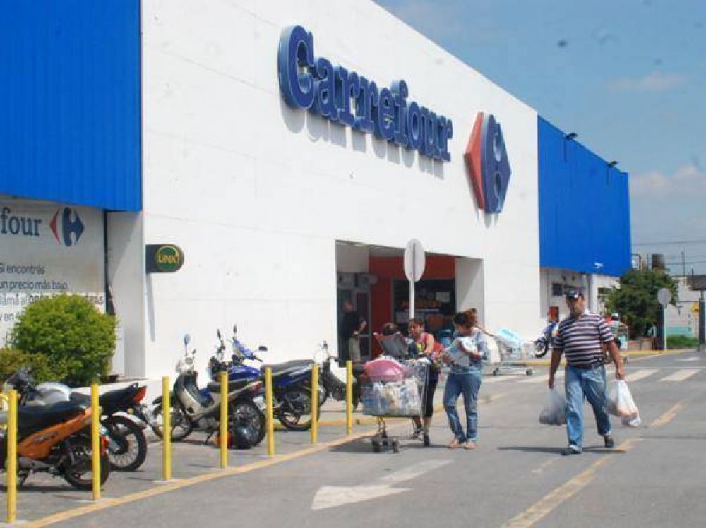 En Zrate hay precios cuidados en el Carrefour
