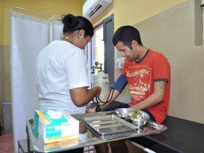 Los m�dicos estatales se re�nen por salarios el s�bado