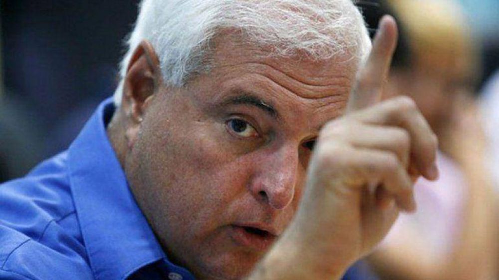 Martinelli afirm� que la ampliaci�n del Canal de Panam� se terminar� "pase lo que pase"