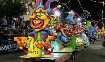Lincoln: Carnaval 2014 con Tan Bi�nica, Divididos, el Chaque�o Palavecino y Abel Pintos