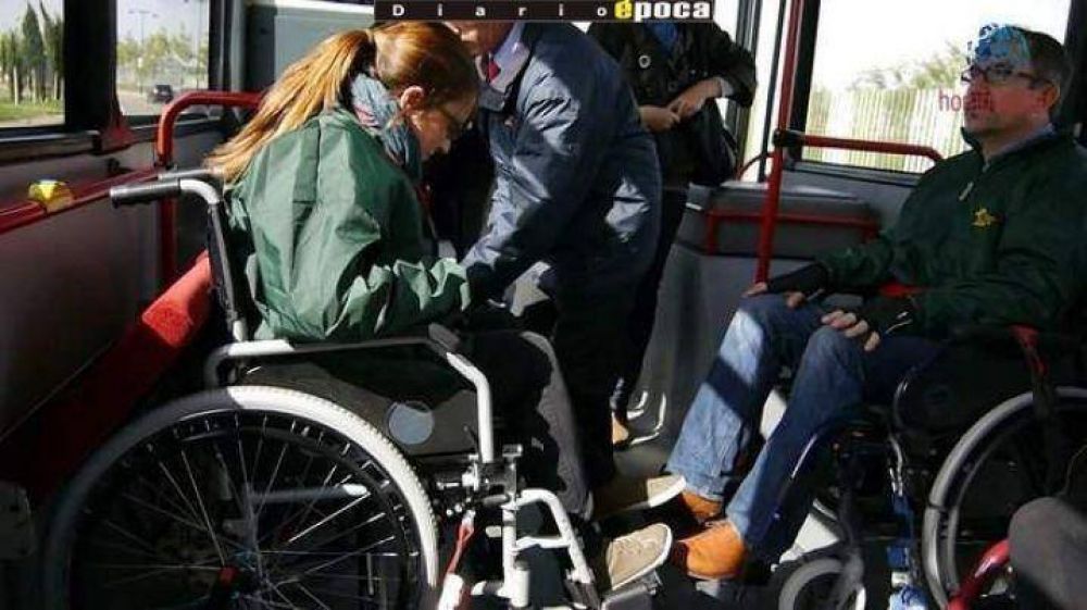 Habr� colectivos con rampas para discapacidos