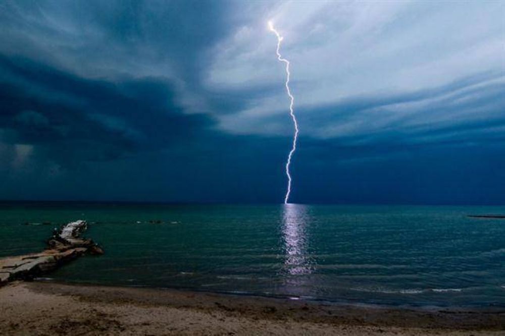 �Qu� se debe hacer ante la ca�da de rayos?